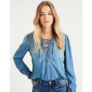 American Eagle Woman’s Chambrey Lace Up Top Small Boho Preppy